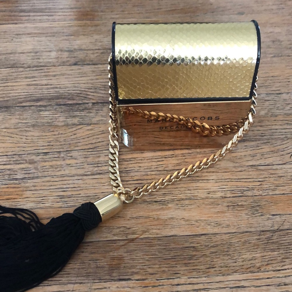 3.4 oz Marc Jacobs decadence fragrance